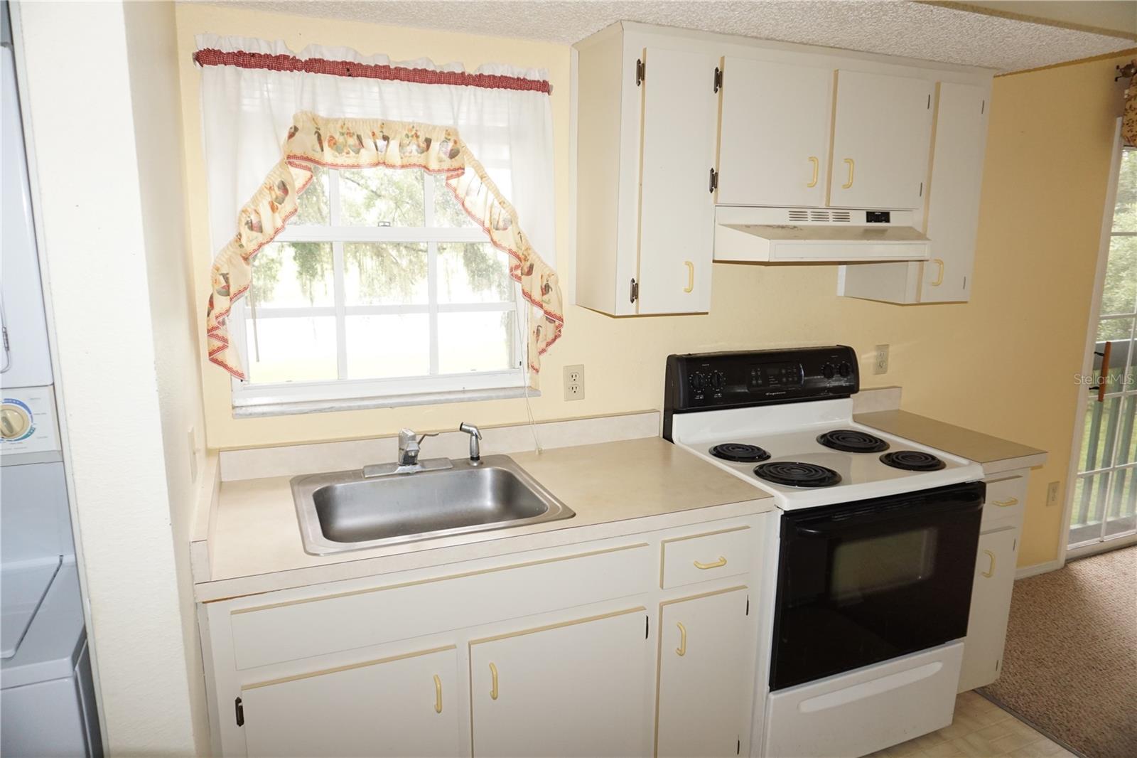 DERBY DOWNS CONDO - Residential