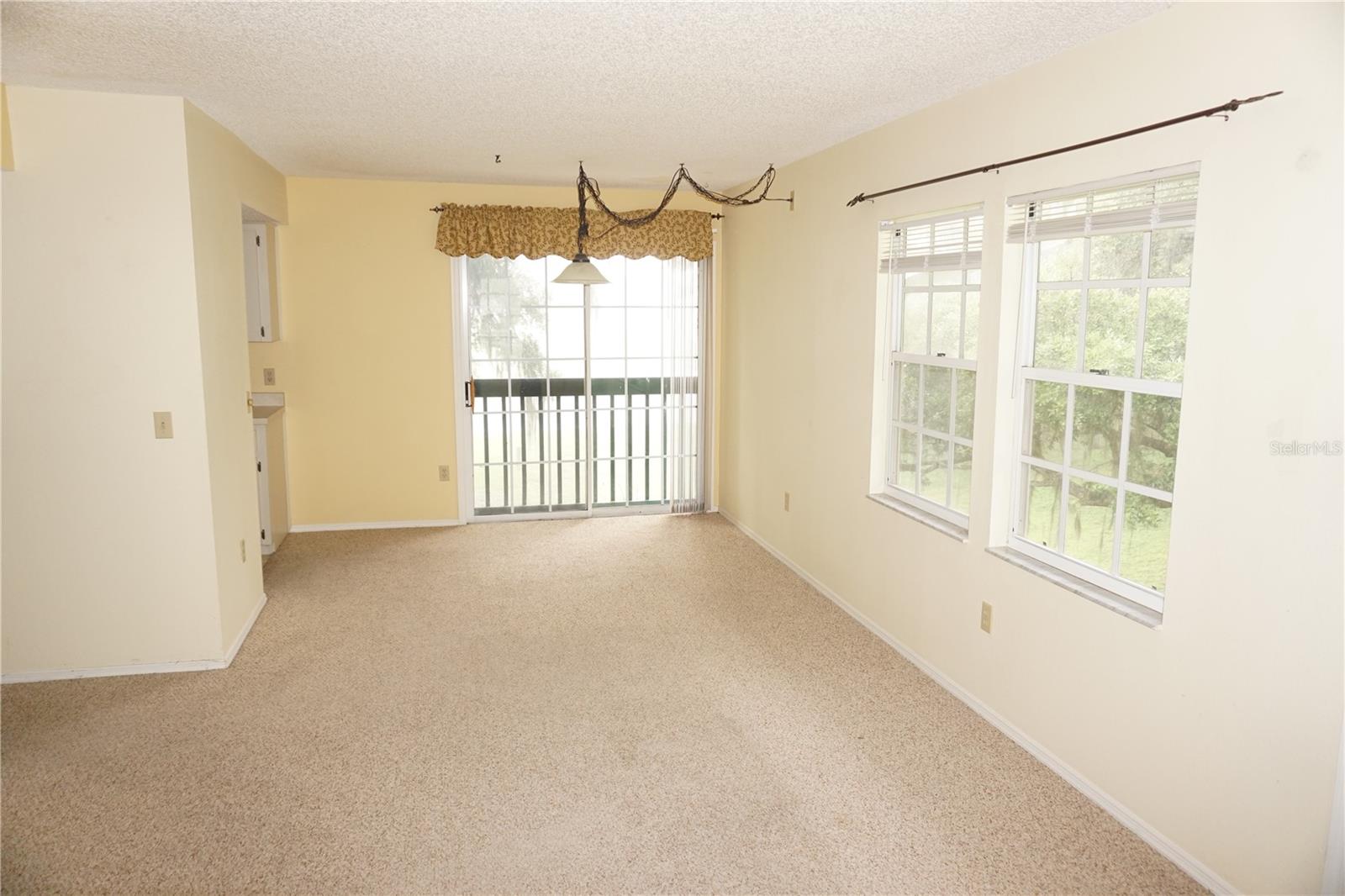 DERBY DOWNS CONDO - Residential