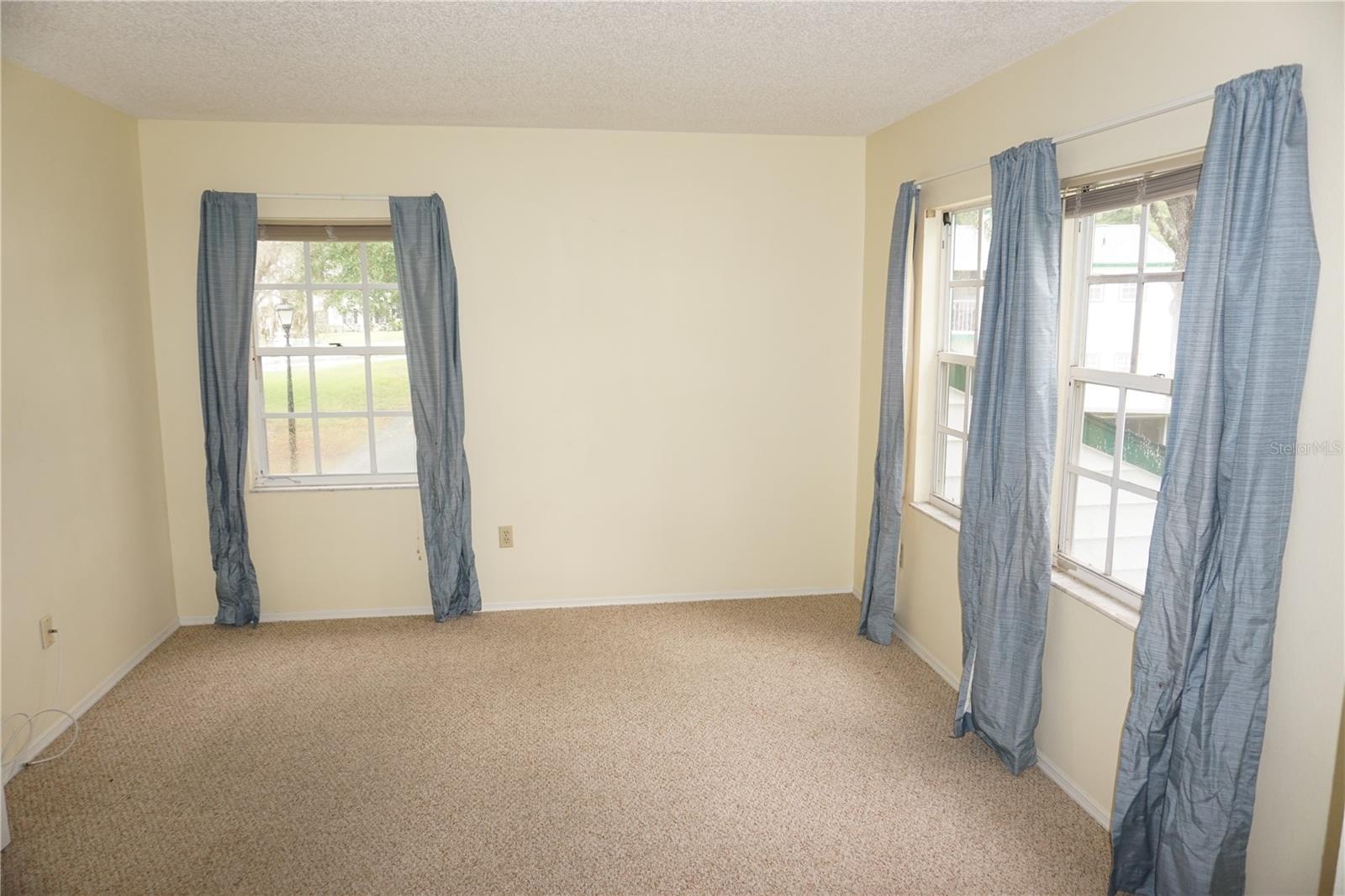 DERBY DOWNS CONDO - Residential