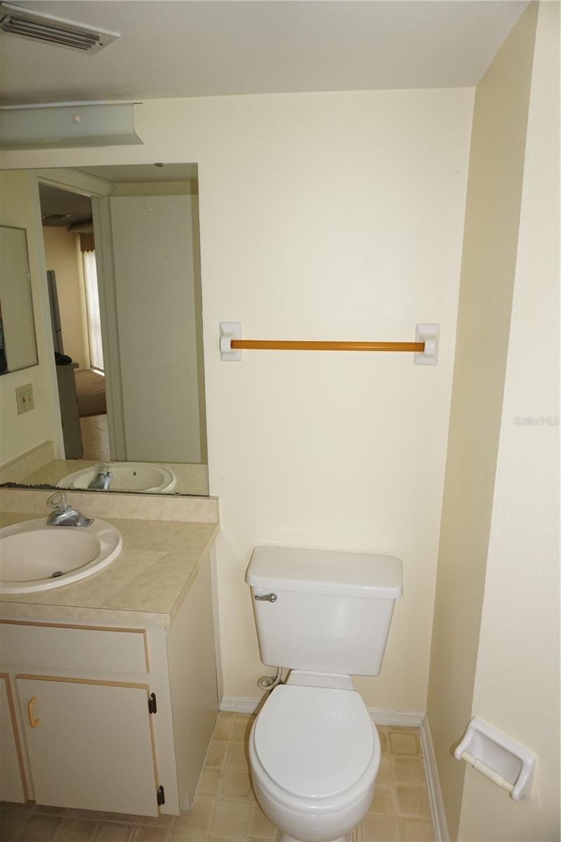 DERBY DOWNS CONDO - Residential