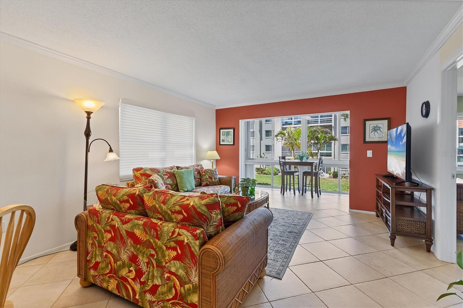 BELLA COSTA II - Residential