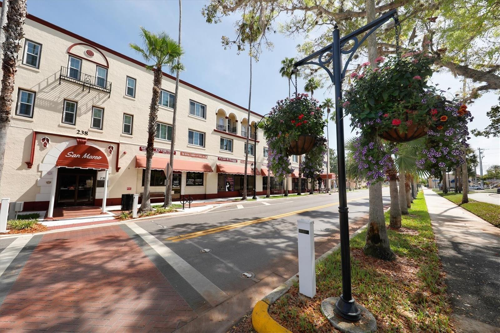 BELLA COSTA II - Residential
