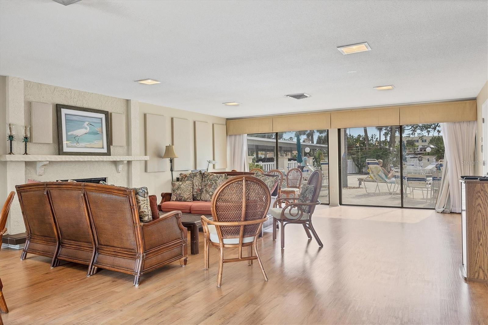 BELLA COSTA II - Residential