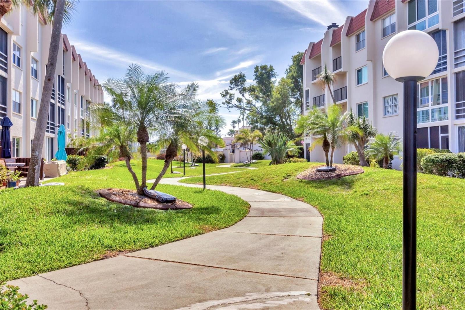 BELLA COSTA II - Residential