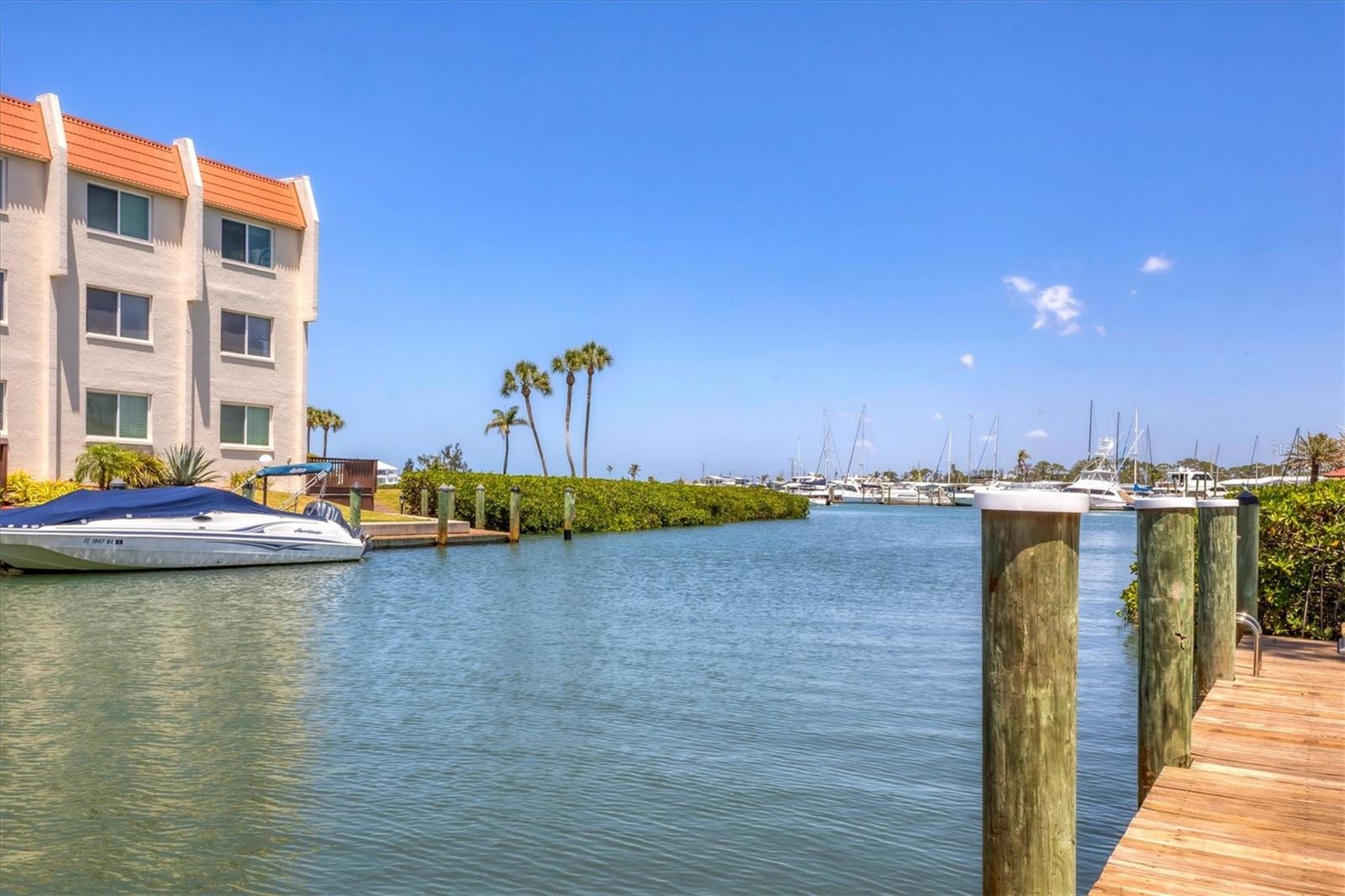 BELLA COSTA II - Residential