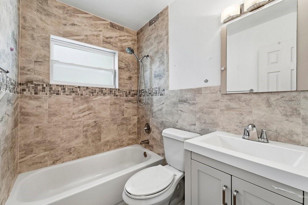 MEADOW LAWN 14TH ADD - Residential