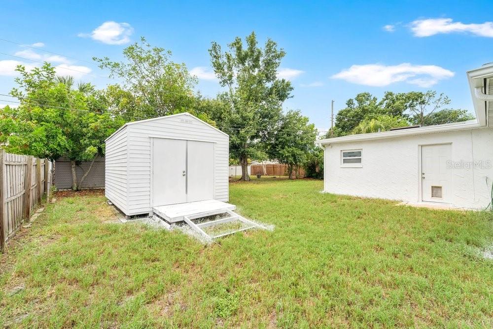 MEADOW LAWN 14TH ADD - Residential