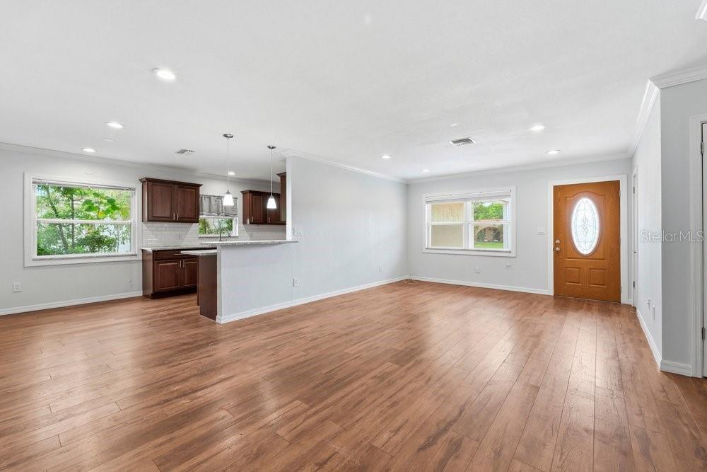 MEADOW LAWN 14TH ADD - Residential