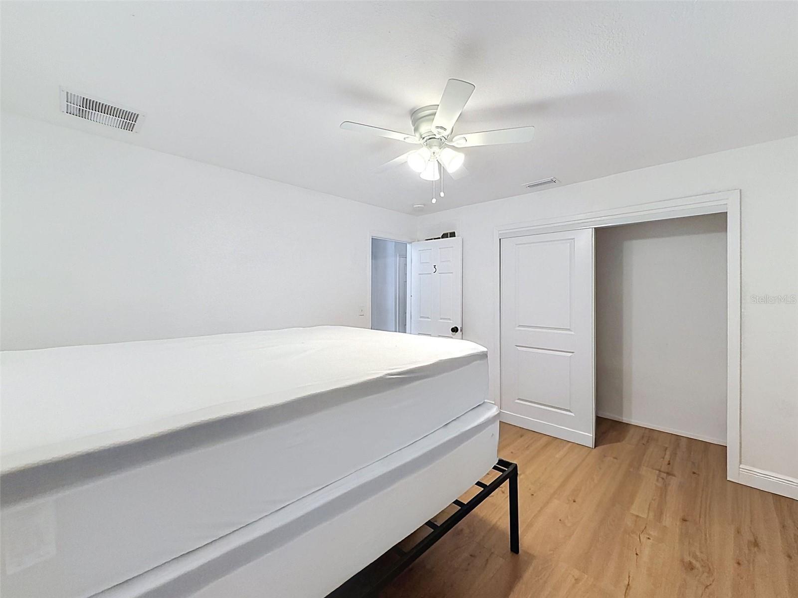 MACFARLANE PARK BLOCKS 11 THRU - Residential Lease