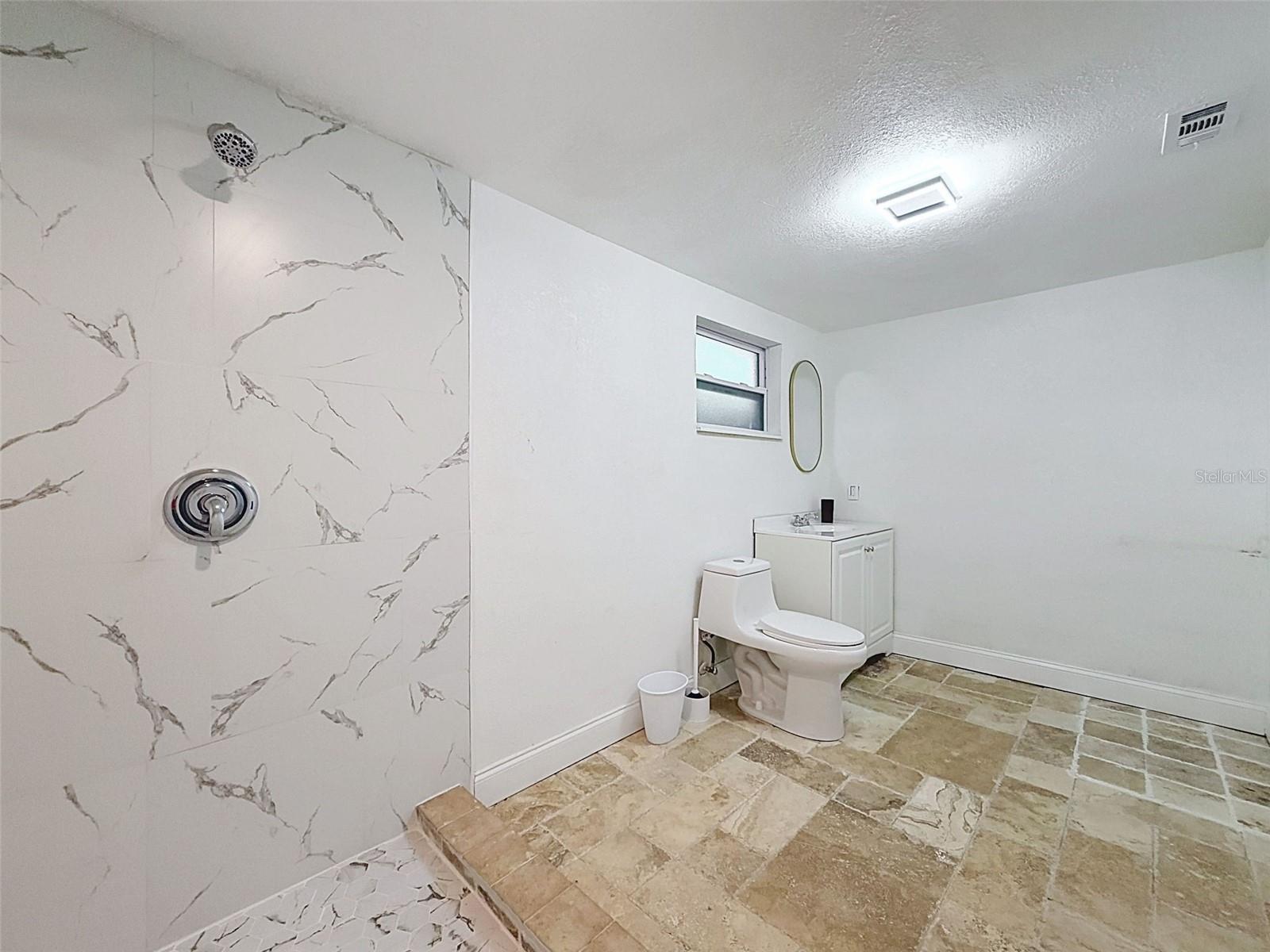 MACFARLANE PARK BLOCKS 11 THRU - Residential Lease