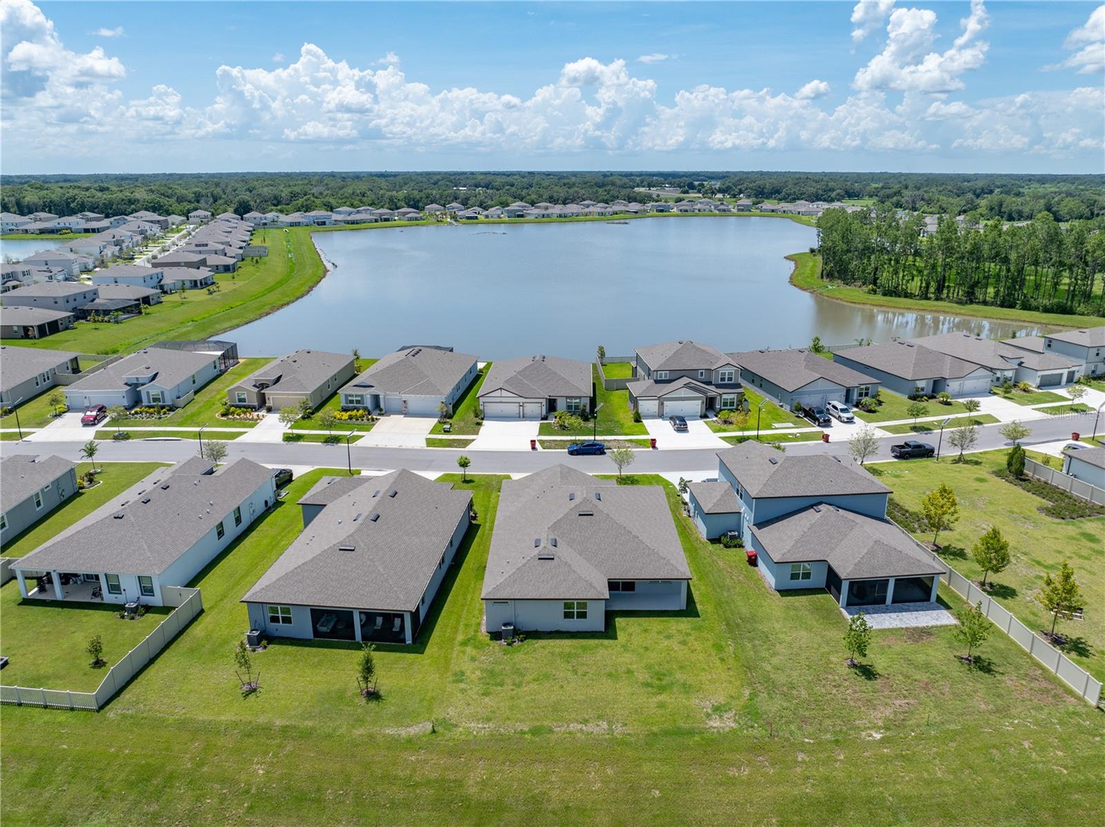 NORTH PARK ISLE PH 1A - Residential