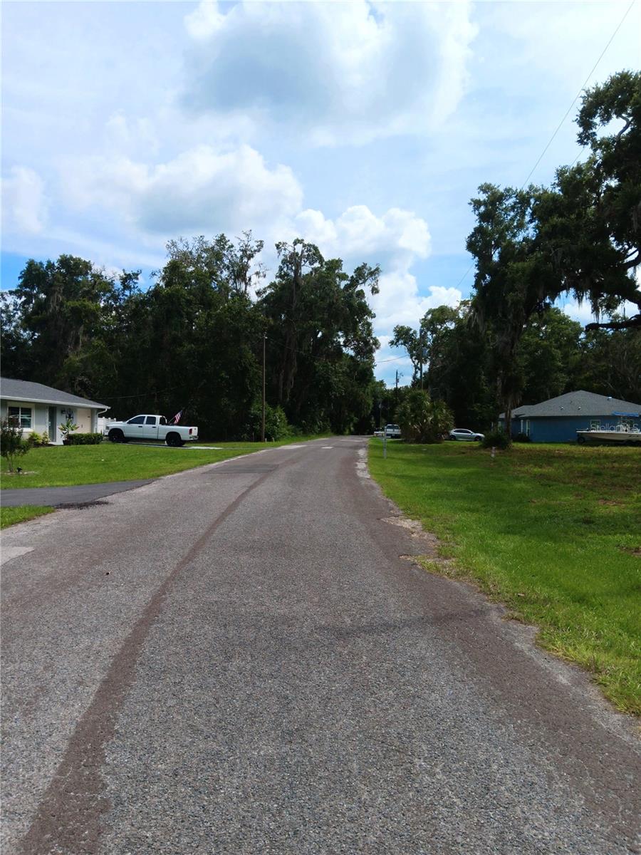 HICKORY HILL RETREATS UNIT 05 - Land