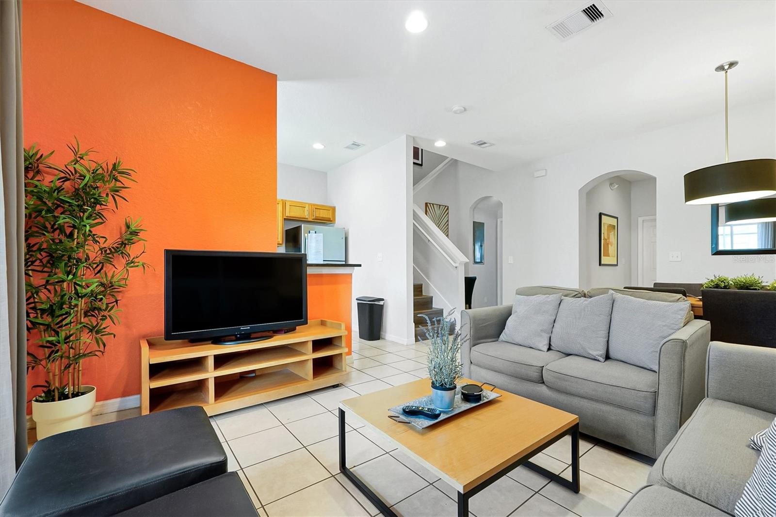 REGAL OAKS AT OLD TOWN - Residential