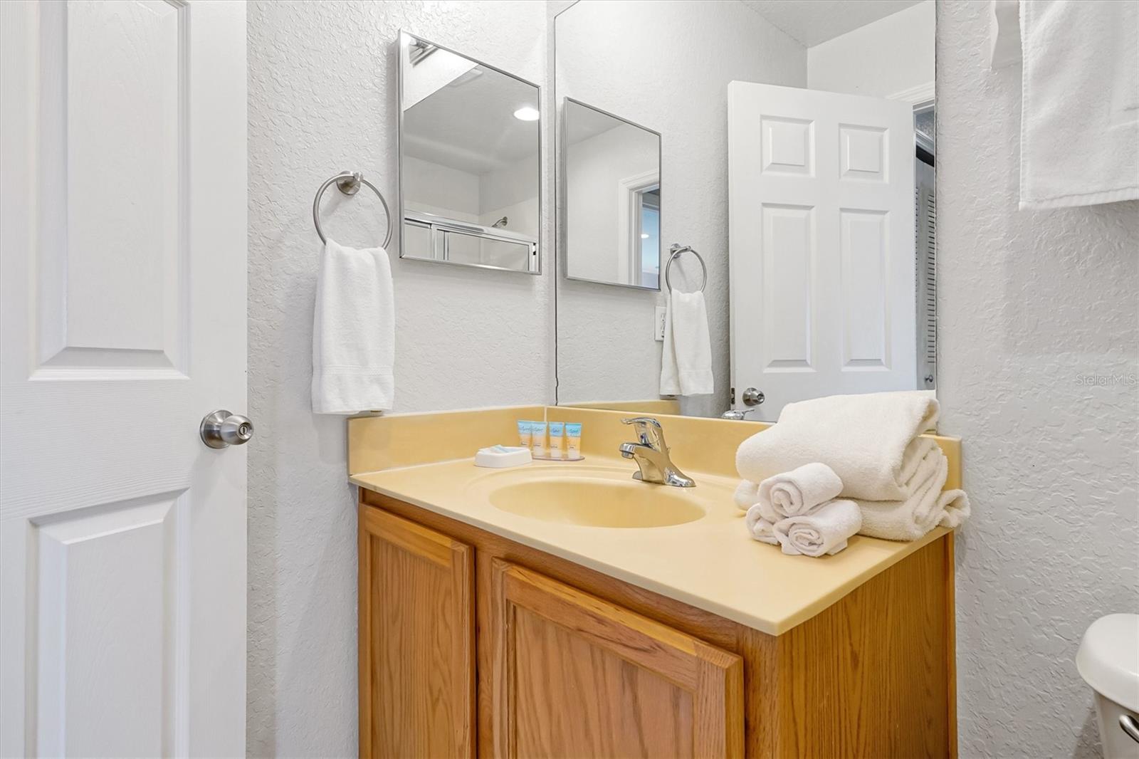 REGAL OAKS AT OLD TOWN - Residential
