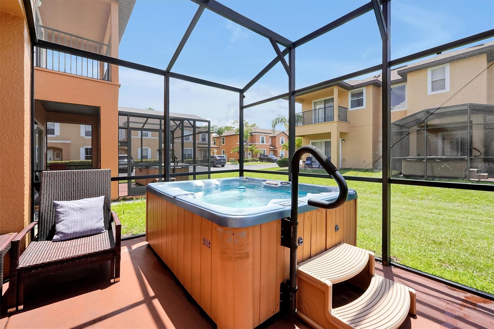 REGAL OAKS AT OLD TOWN - Residential