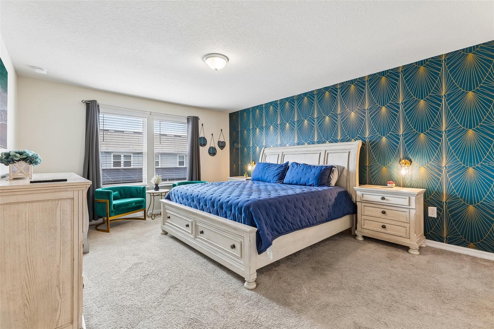 WINDSOR ISLAND RESIDENCE PH 26 - Residential