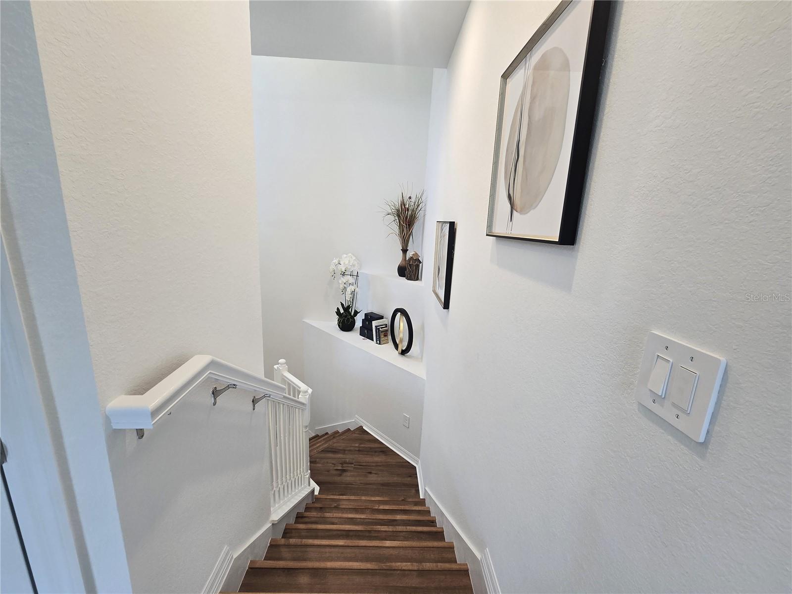 BUILDING #9/PH 7/COACH HOMES A - Residential Lease