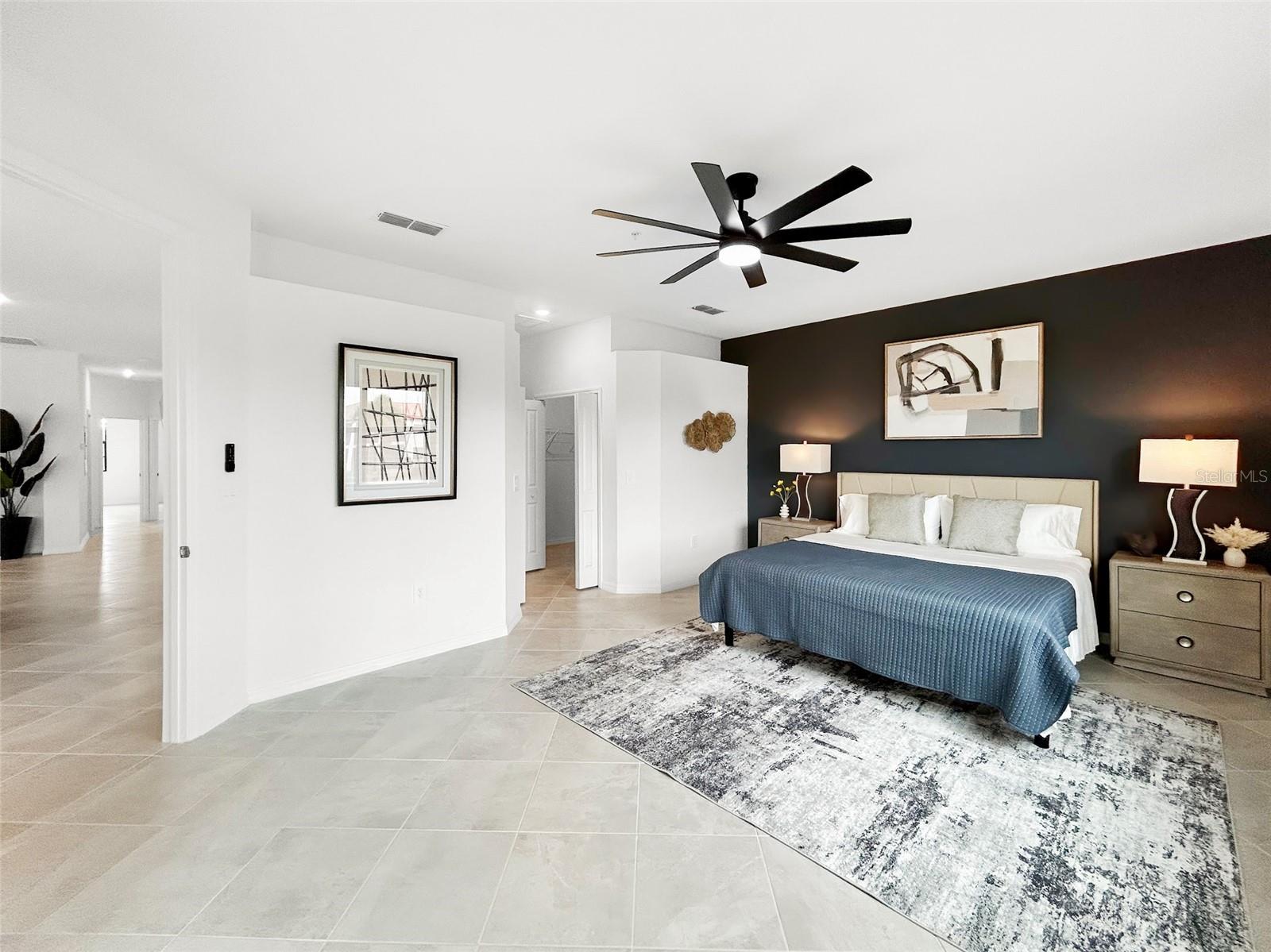 BUILDING #9/PH 7/COACH HOMES A - Residential Lease