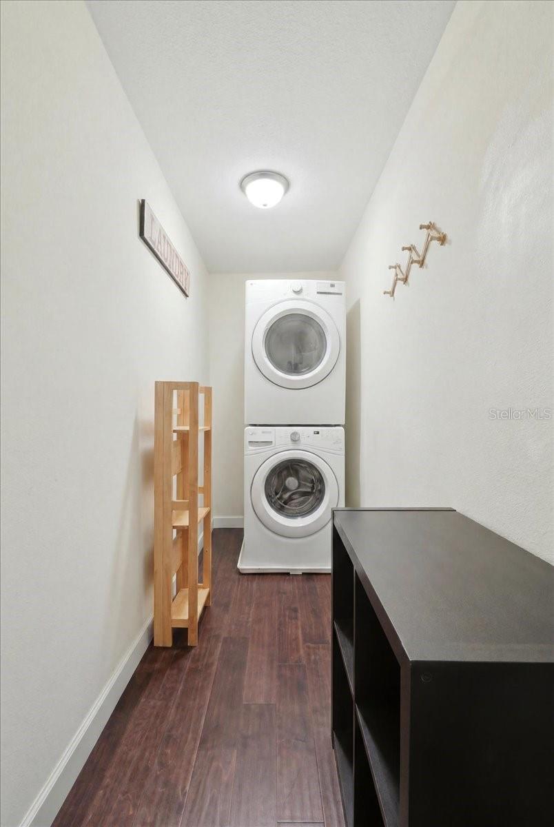 ORANGEWOOD TERRACE - Residential