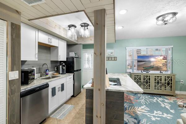 SCOTTS JUNGLEWOOD BCH CLUB - Residential Income