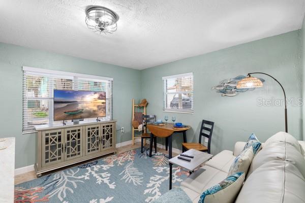 SCOTTS JUNGLEWOOD BCH CLUB - Residential Income