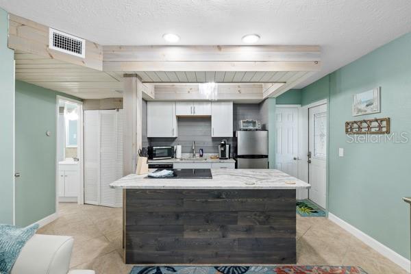 SCOTTS JUNGLEWOOD BCH CLUB - Residential Income