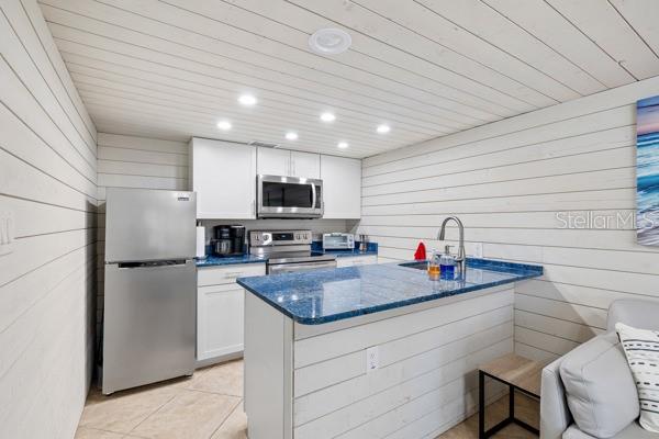 SCOTTS JUNGLEWOOD BCH CLUB - Residential Income