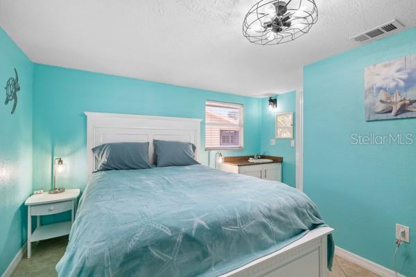 SCOTTS JUNGLEWOOD BCH CLUB - Residential Income