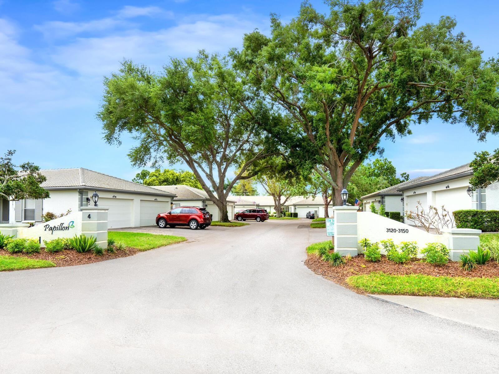 VILLAS OF PAPILLION - Residential