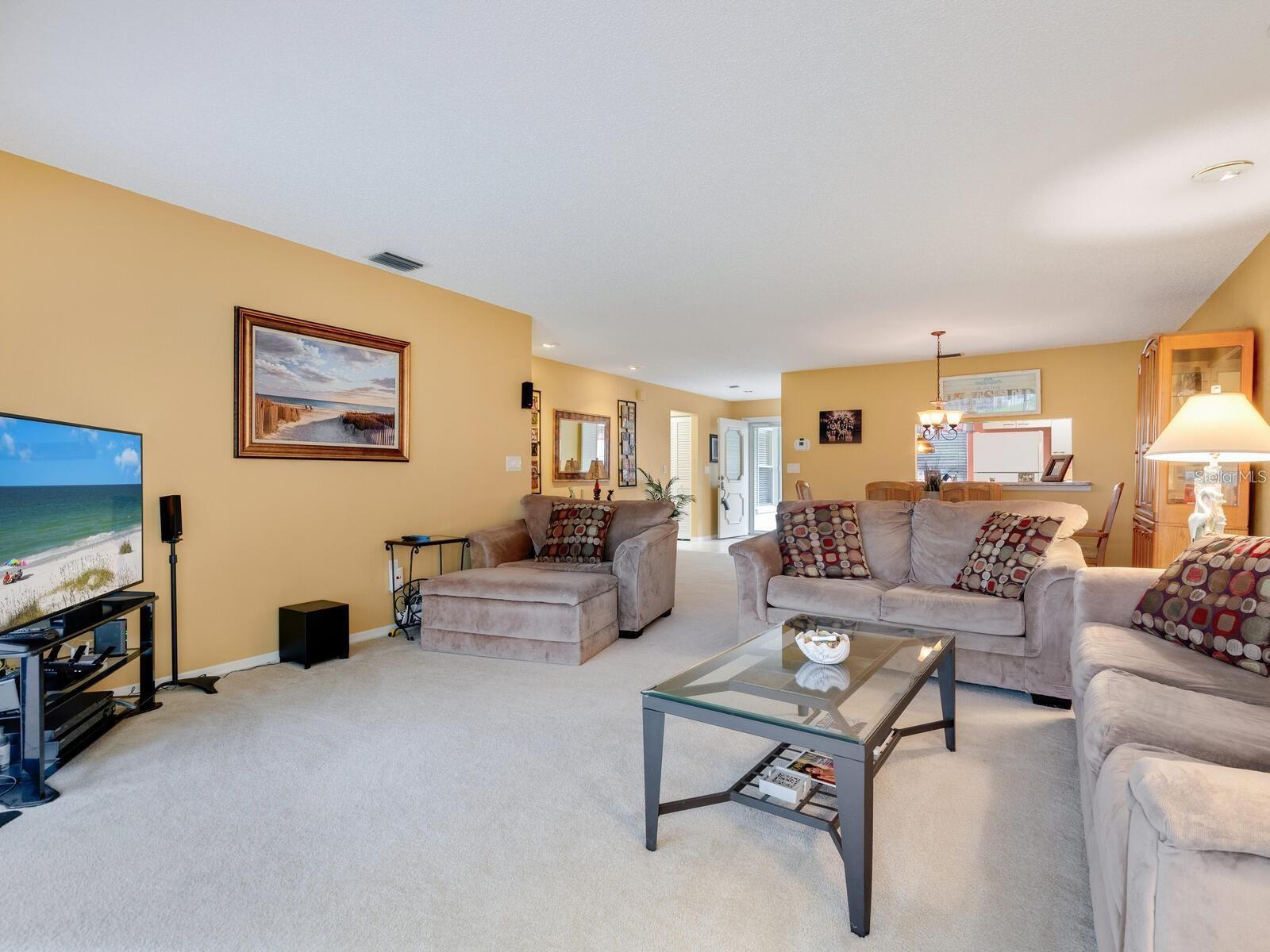 VILLAS OF PAPILLION - Residential