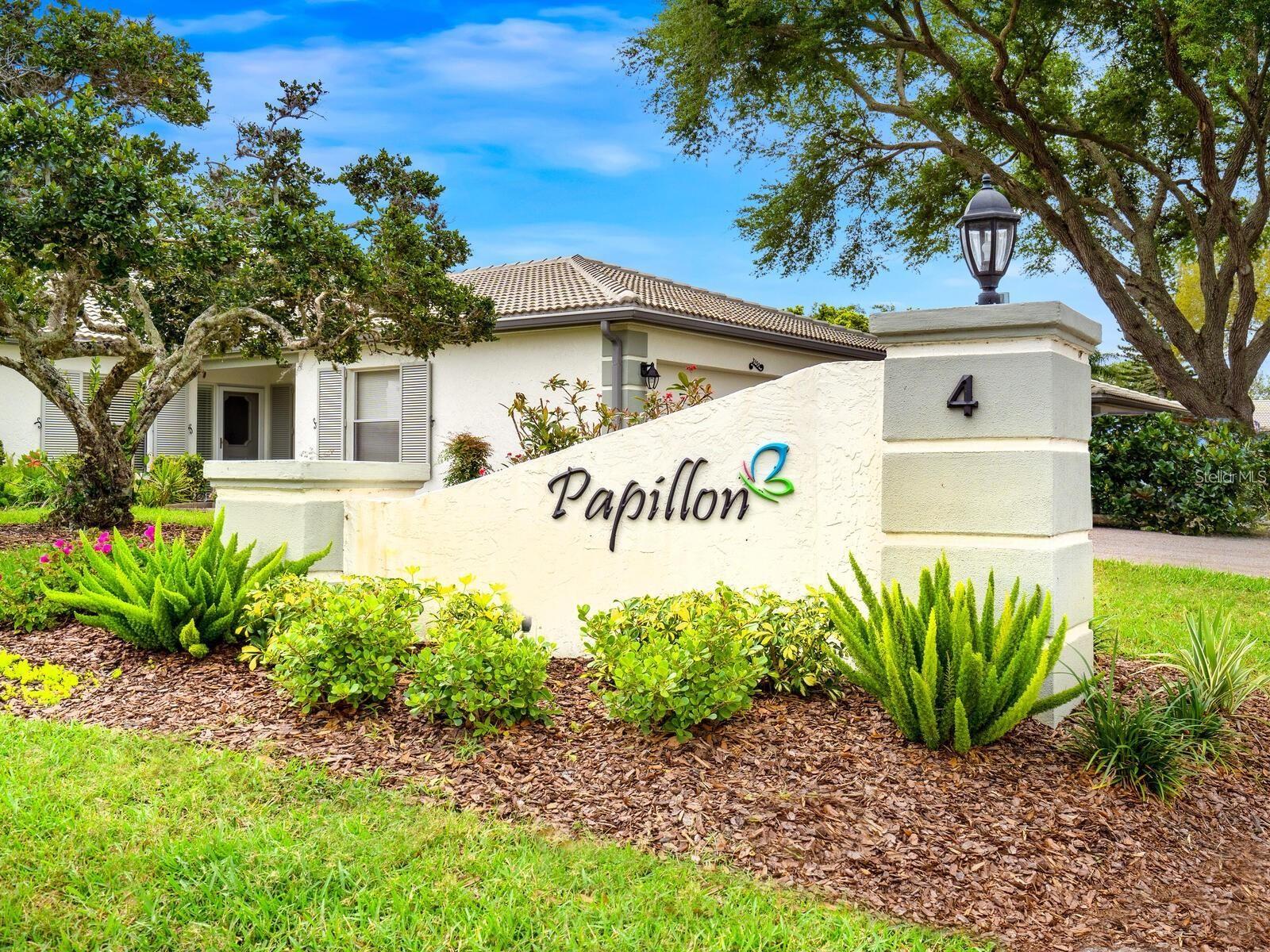 VILLAS OF PAPILLION - Residential