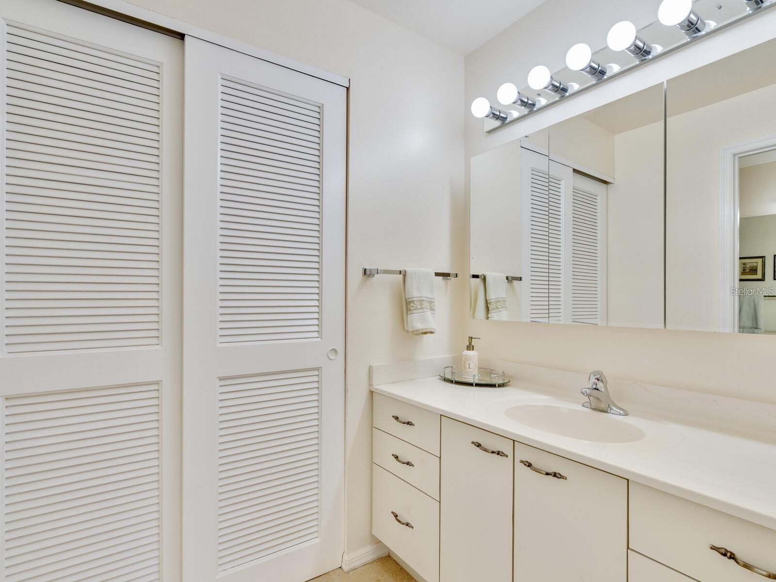 VILLAS OF PAPILLION - Residential