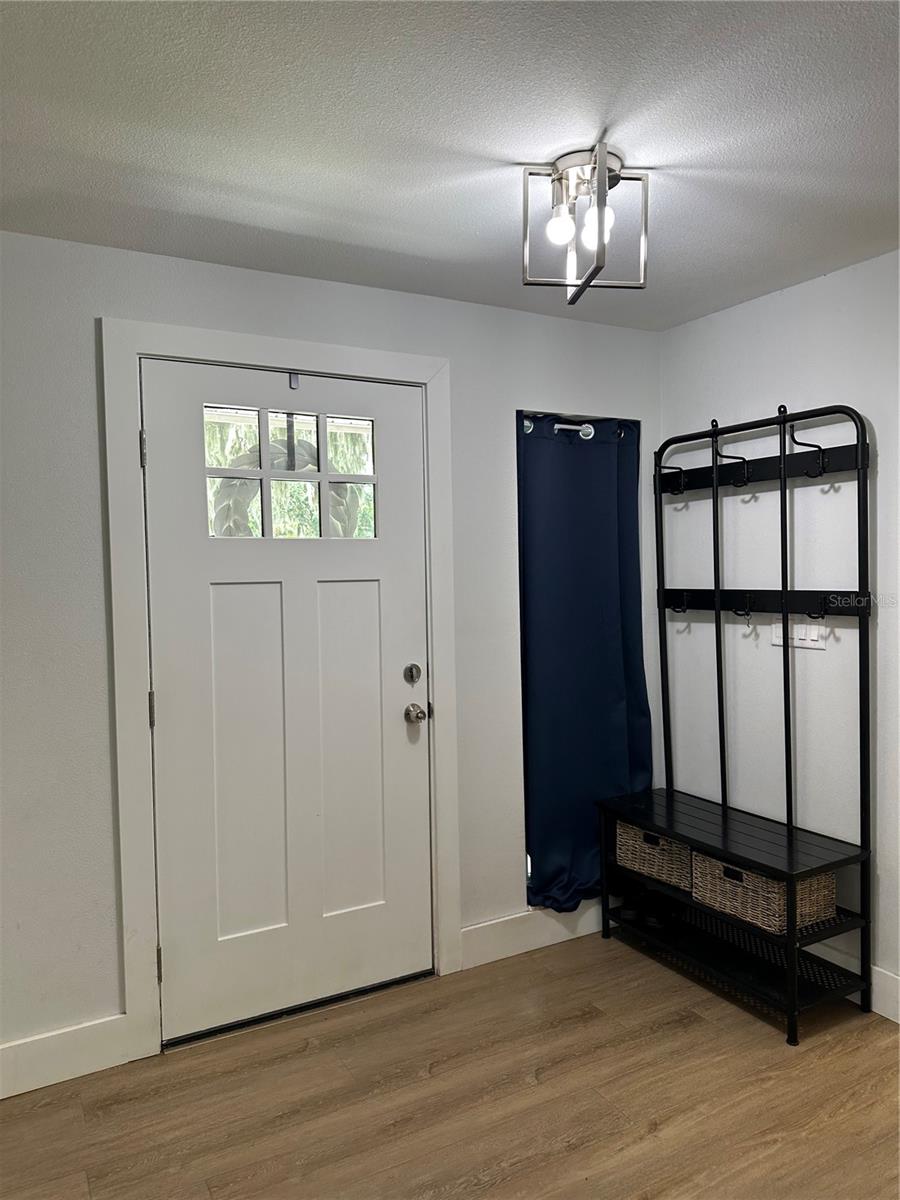 CAMBRIDGE UNIT 01 - Residential