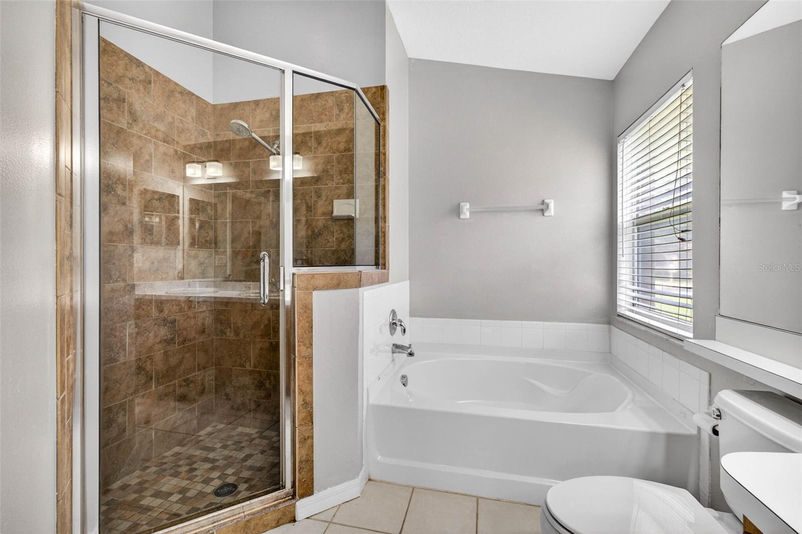 MEADOW POINTE 03 PH 01 UNIT 1D/1E - Residential