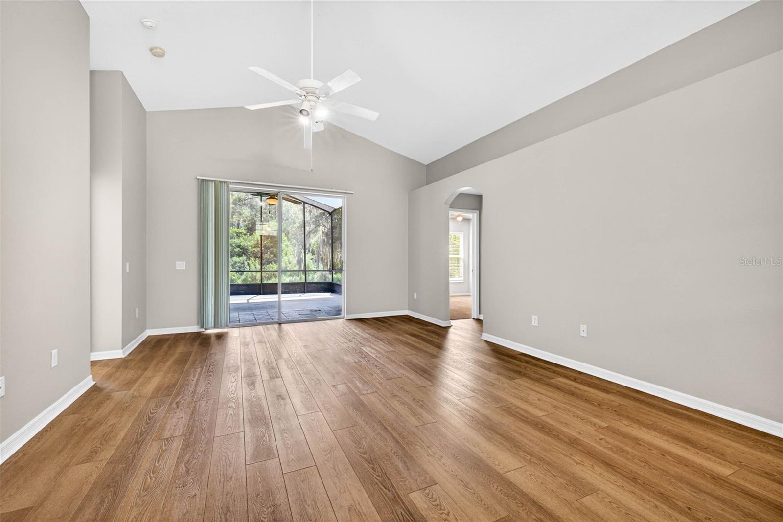 MEADOW POINTE 03 PH 01 UNIT 1D/1E - Residential