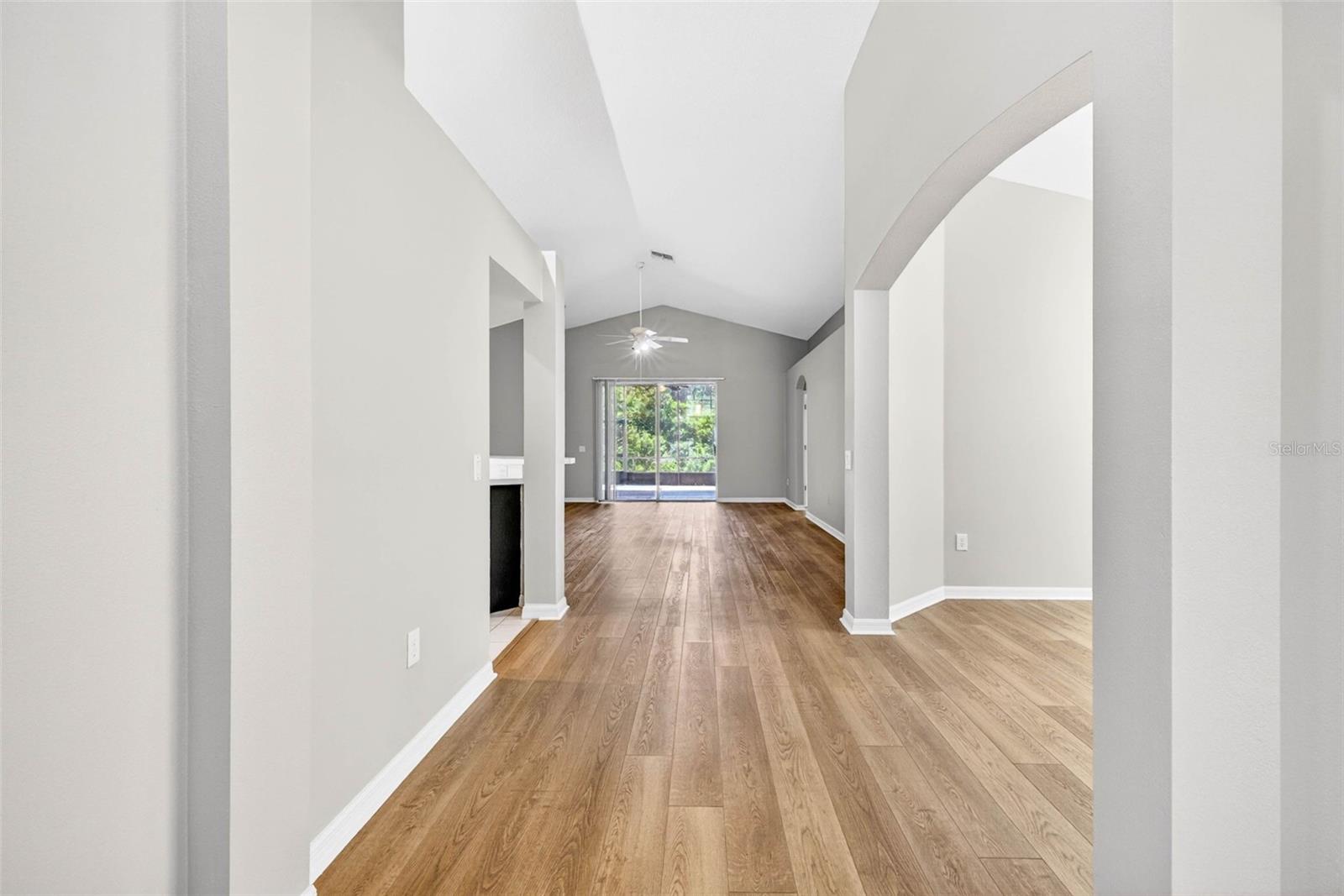 MEADOW POINTE 03 PH 01 UNIT 1D/1E - Residential