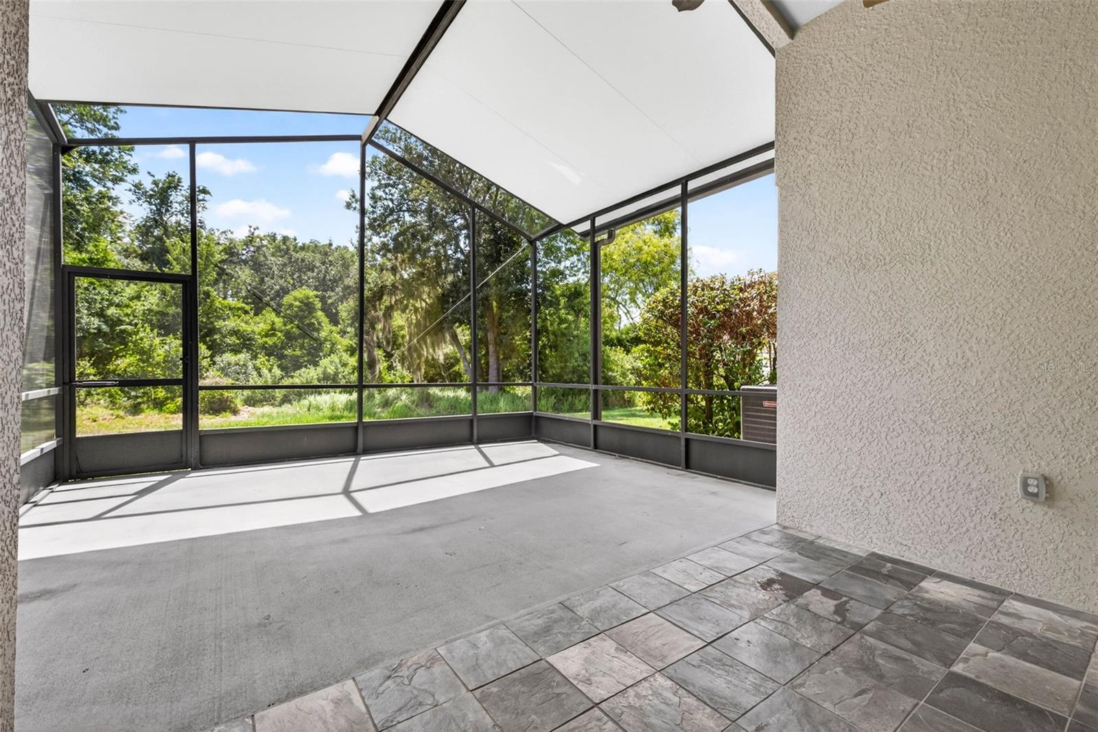 MEADOW POINTE 03 PH 01 UNIT 1D/1E - Residential