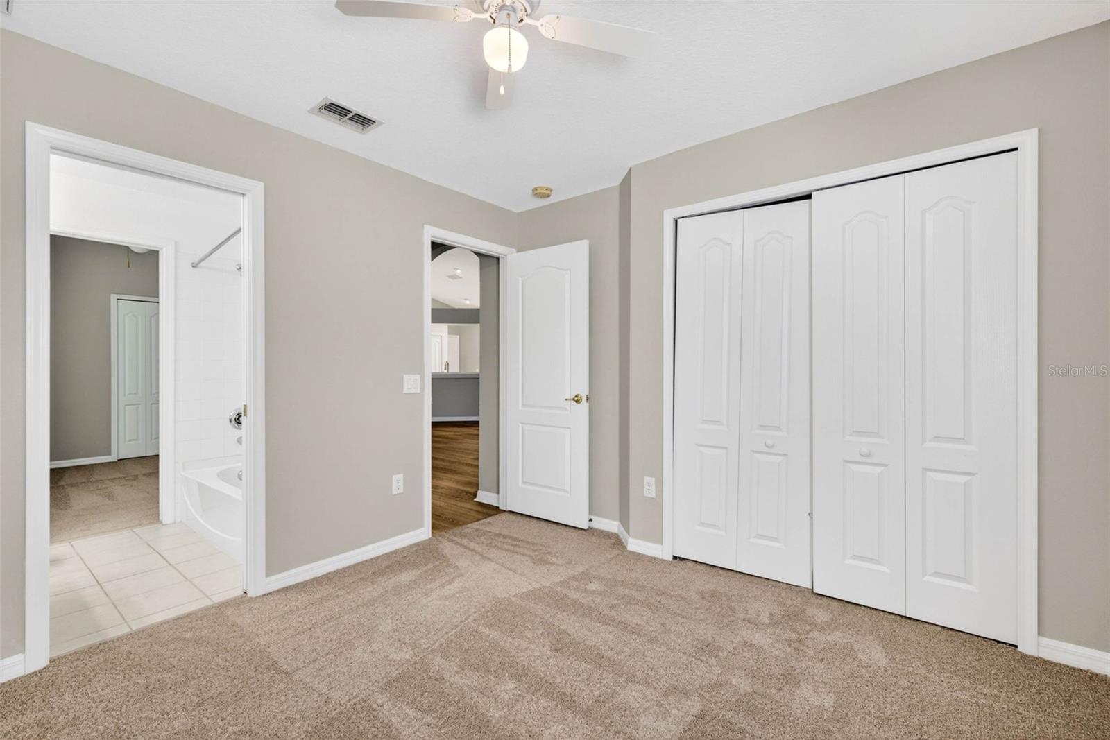 MEADOW POINTE 03 PH 01 UNIT 1D/1E - Residential