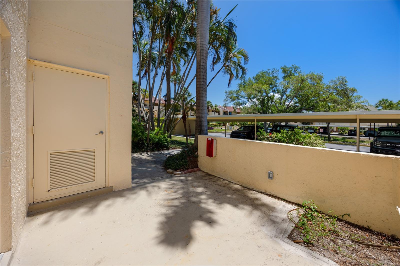SEAPOINTE TERRACE CONDO - Residential