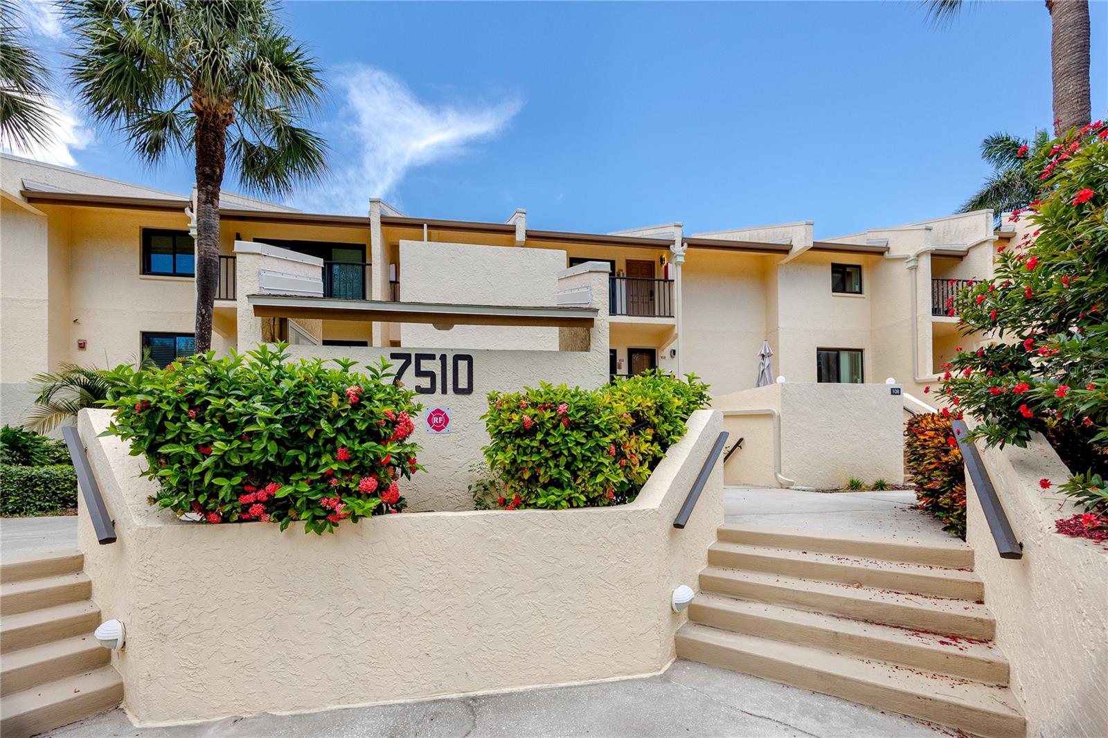 SEAPOINTE TERRACE CONDO - Residential