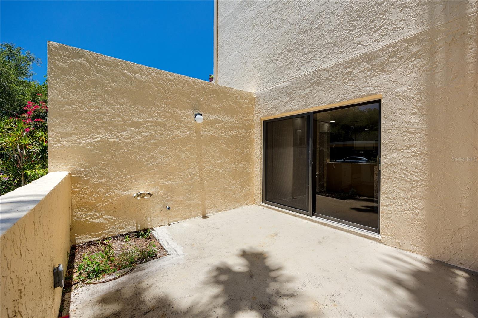 SEAPOINTE TERRACE CONDO - Residential