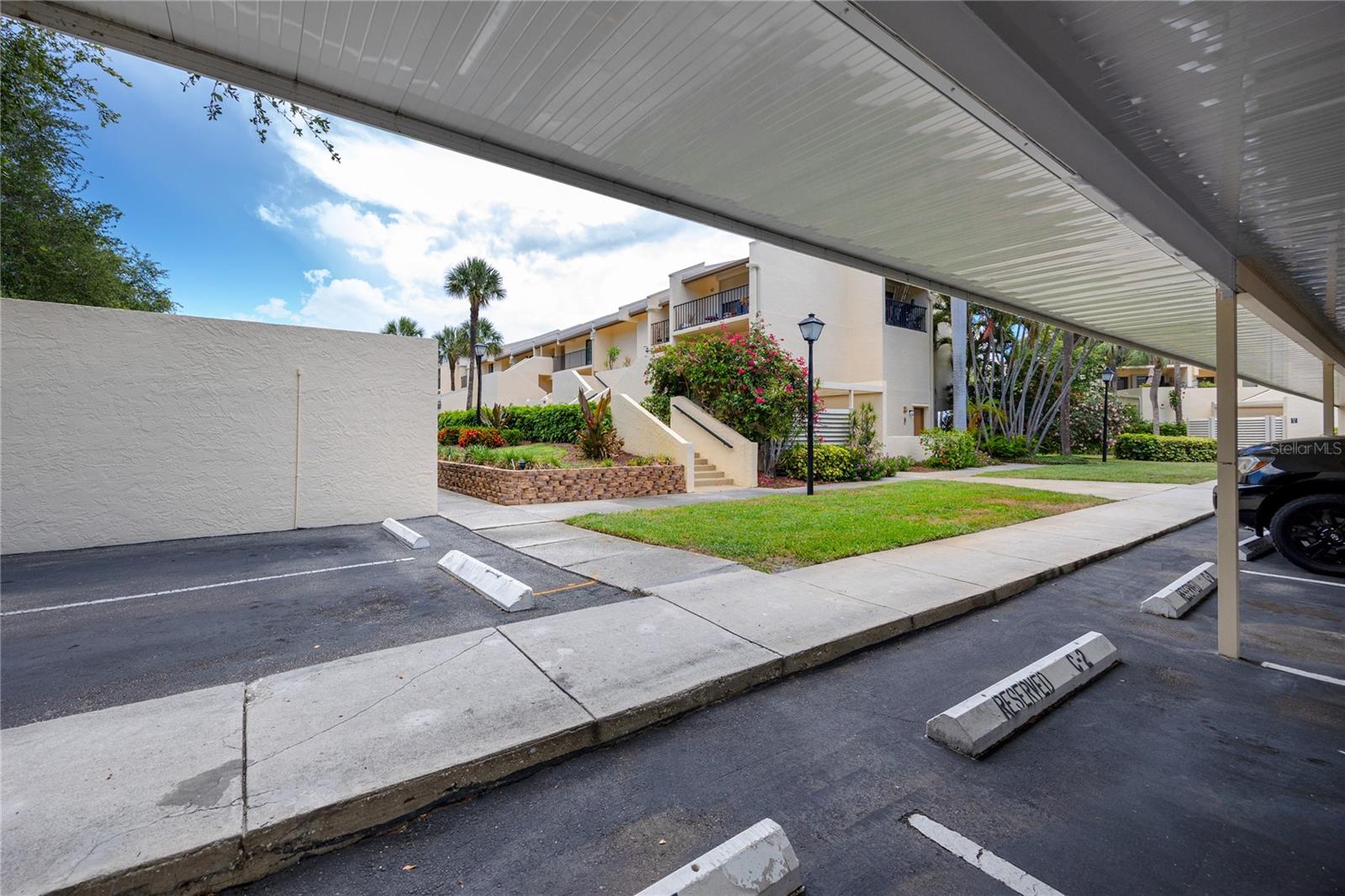 SEAPOINTE TERRACE CONDO - Residential