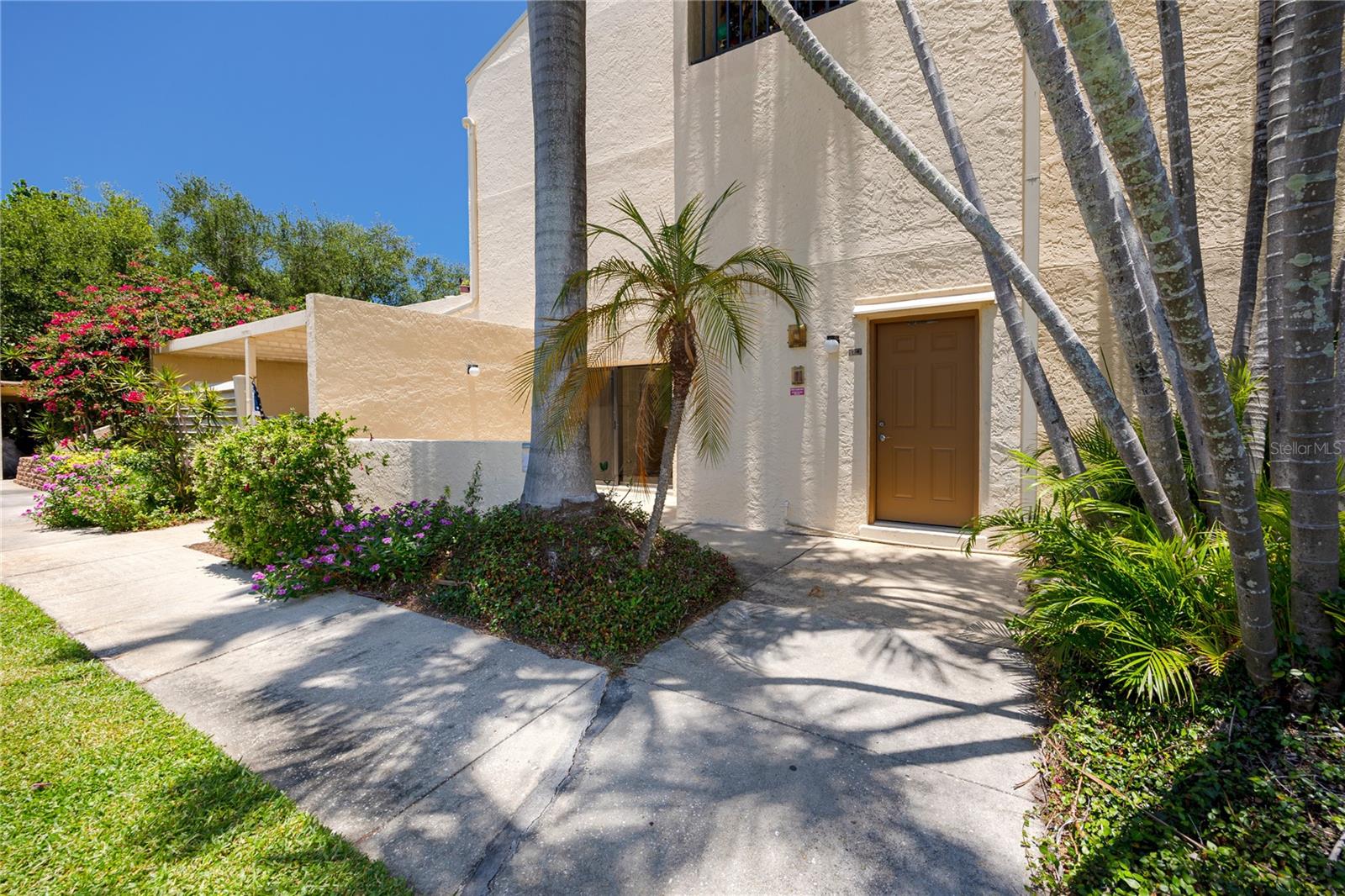 SEAPOINTE TERRACE CONDO - Residential