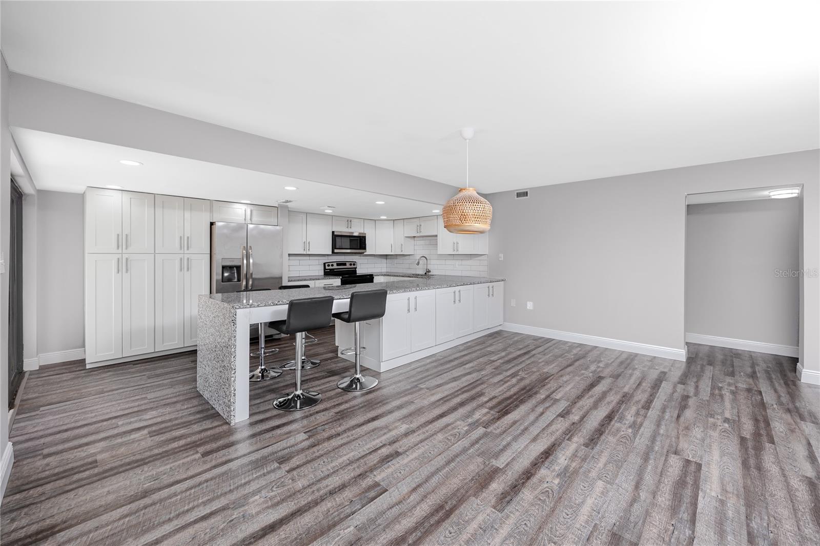 SEAPOINTE TERRACE CONDO - Residential