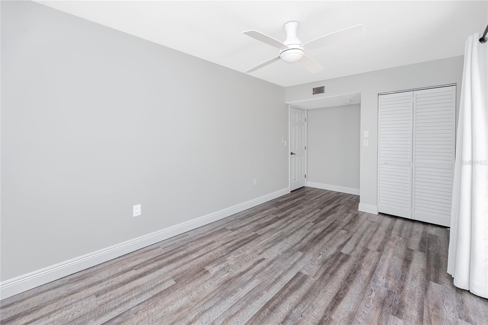 SEAPOINTE TERRACE CONDO - Residential