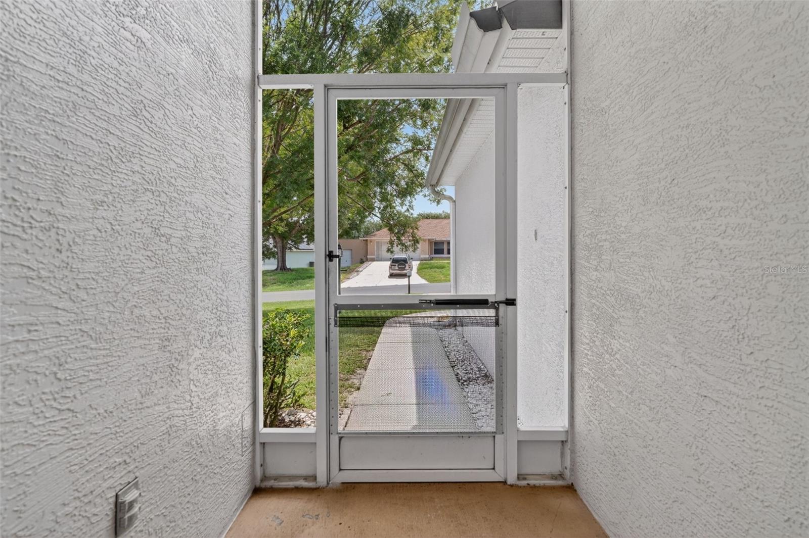 OAKWOOD VILLAGE BEVERLY HILLS PH 01 - Residential