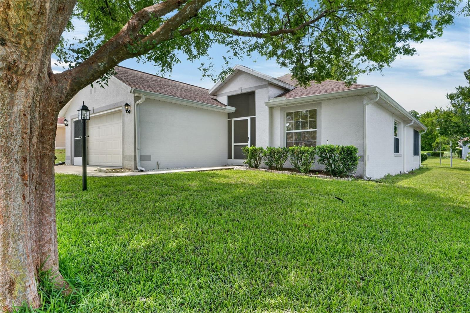 OAKWOOD VILLAGE BEVERLY HILLS PH 01 - Residential