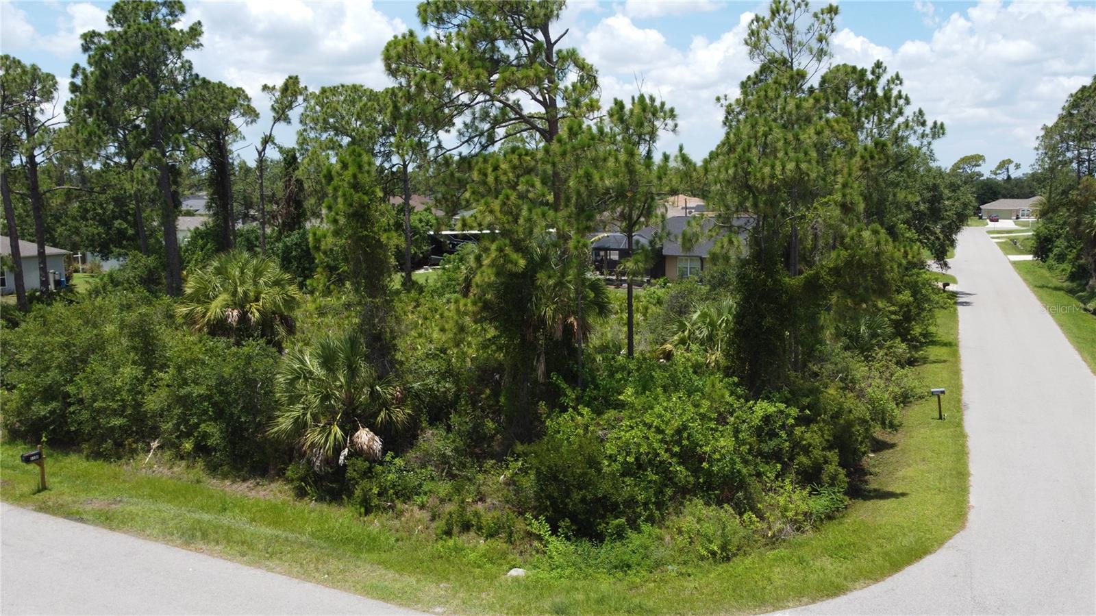 PORT CHARLOTTE SUB 09 - Land