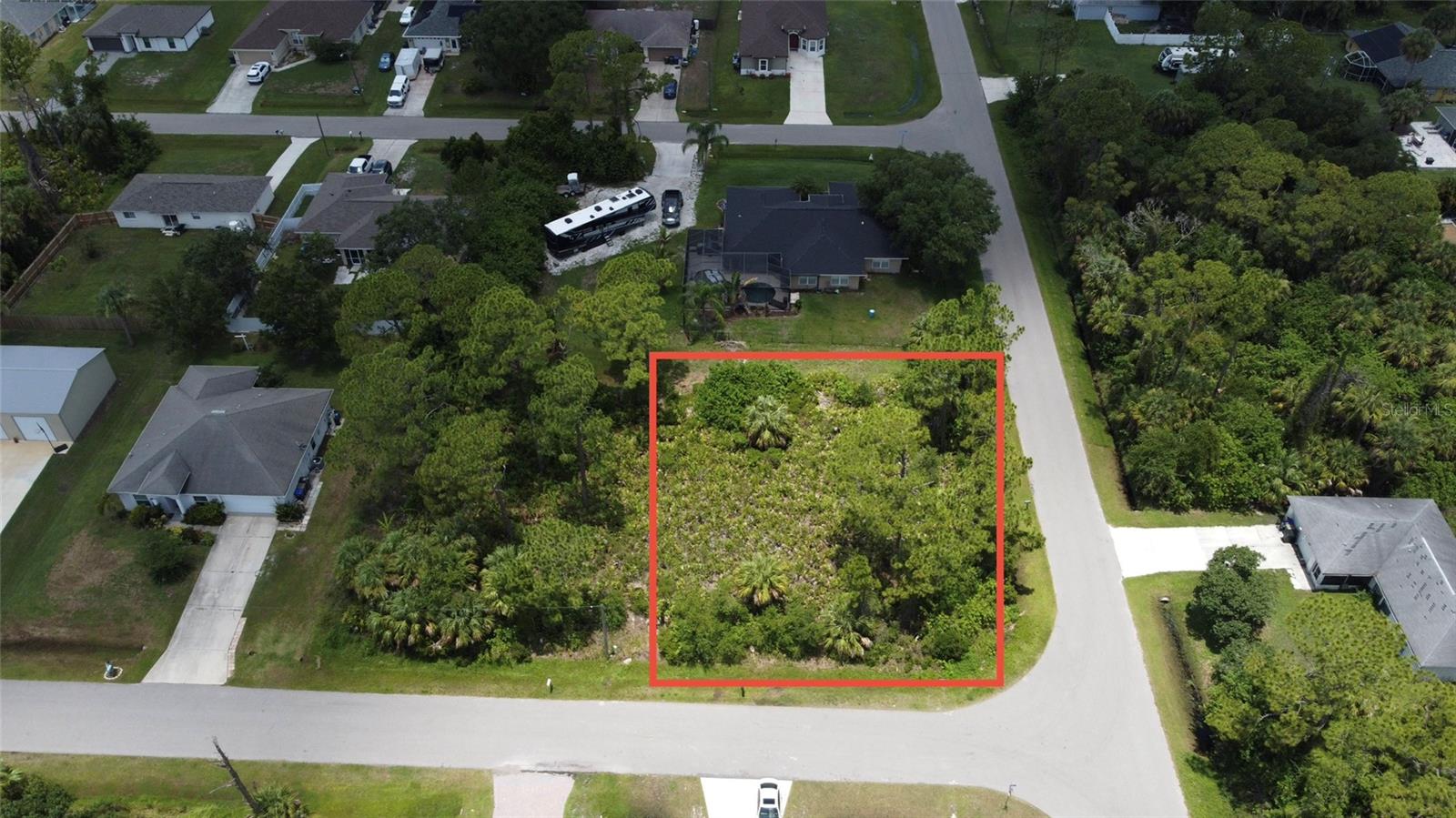 Discover the potential of this oversized corner lot in North Port, where your vision can truly take shape. Ideally located in a growing and desirable area, this spacious parcel offers the perfect canvas to bring your plans to life. Whether you’re planning a custom-built home, beautifully landscaped outdoor spaces, or a peaceful retreat, the possibilities here are wide open.
Enjoy the freedom to design and build exactly what you’ve been dreaming of. With plenty of room to create, this property provides the flexibility to craft a space that fits your lifestyle and goals. The surrounding area offers the charm of Southwest Florida living while still providing convenient access to nearby amenities, shopping, dining, and recreation.
Don’t miss your chance to secure your own slice of Florida paradise and turn your vision into reality on this exceptional homesite.