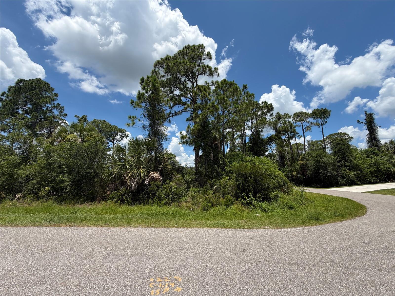 PORT CHARLOTTE SUB 09 - Land